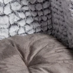 LITTLE LORD Bett Shelly Taupe 12 LITTLE LORD Bett Shelly Taupe -Hundebedarf Rabatte 2703ea5cf8877fdcbf9f6896cc9a0e8a4ed2ab85 1653003 de DE 6ef81b595b697a223ae91c3d9c126f586afa57fc9Q8gm6